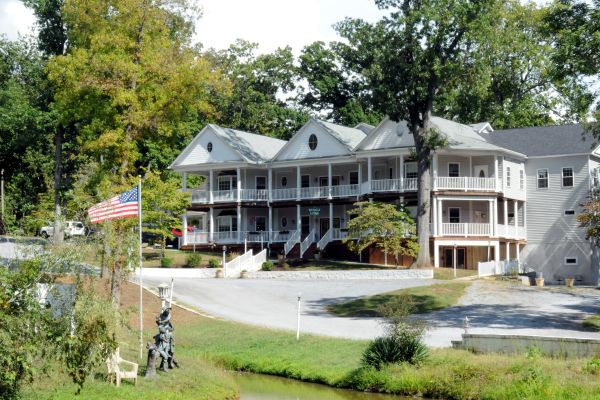 Hotel ACORN HILL LODGE (Lynchburg)